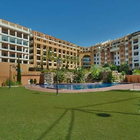Lujoso Apartamento Con Espectacular Terraza Con Vistas Al Mar En Appartement