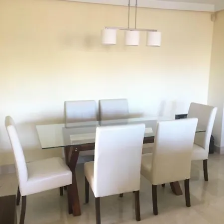 Lujoso Apartamento Con Espectacular Terraza Con Vistas Al Mar En Appartement Marbellac